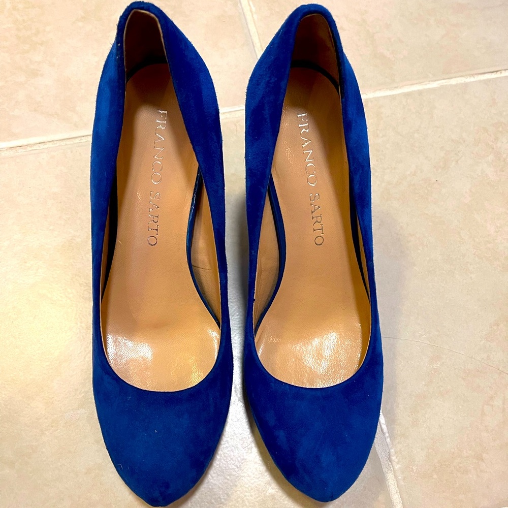 Blue suede shoes
